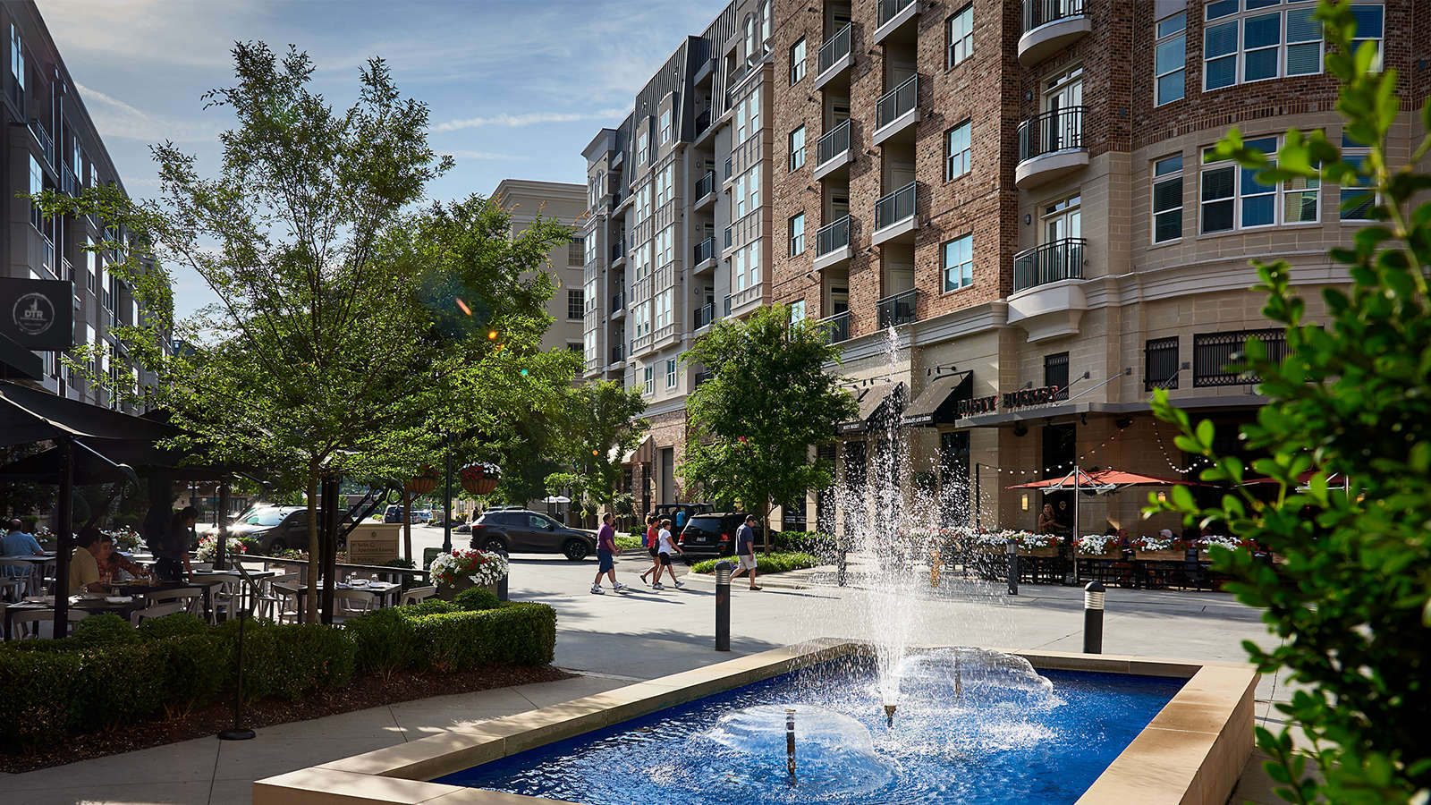 Sharon Square An Exceptional Experience, in the Heart of SouthPark